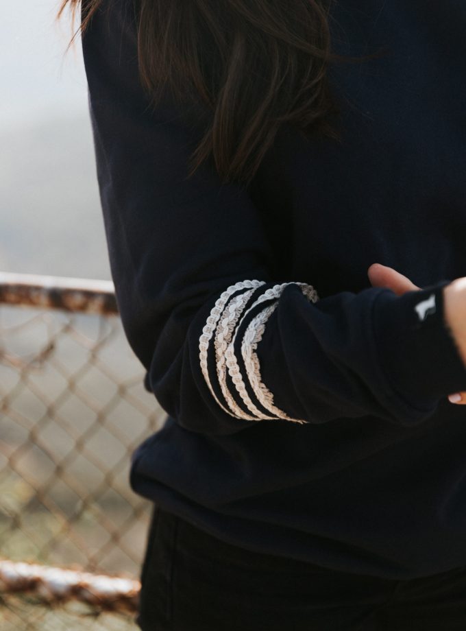 Navy Etnic Sweatshirt